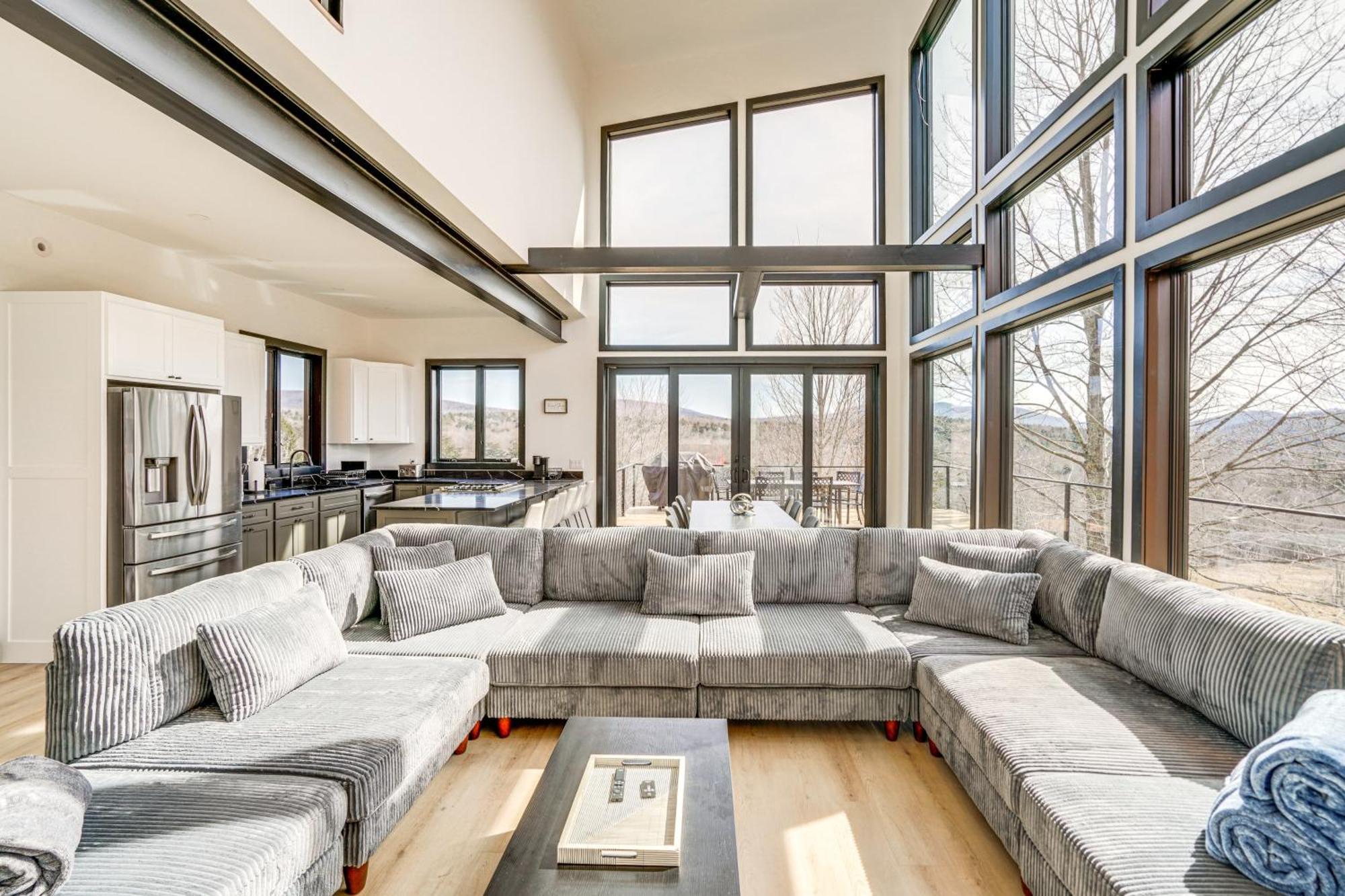 Custom Windham Mtn Villa With Pool, Theater And Views! Eksteriør billede
